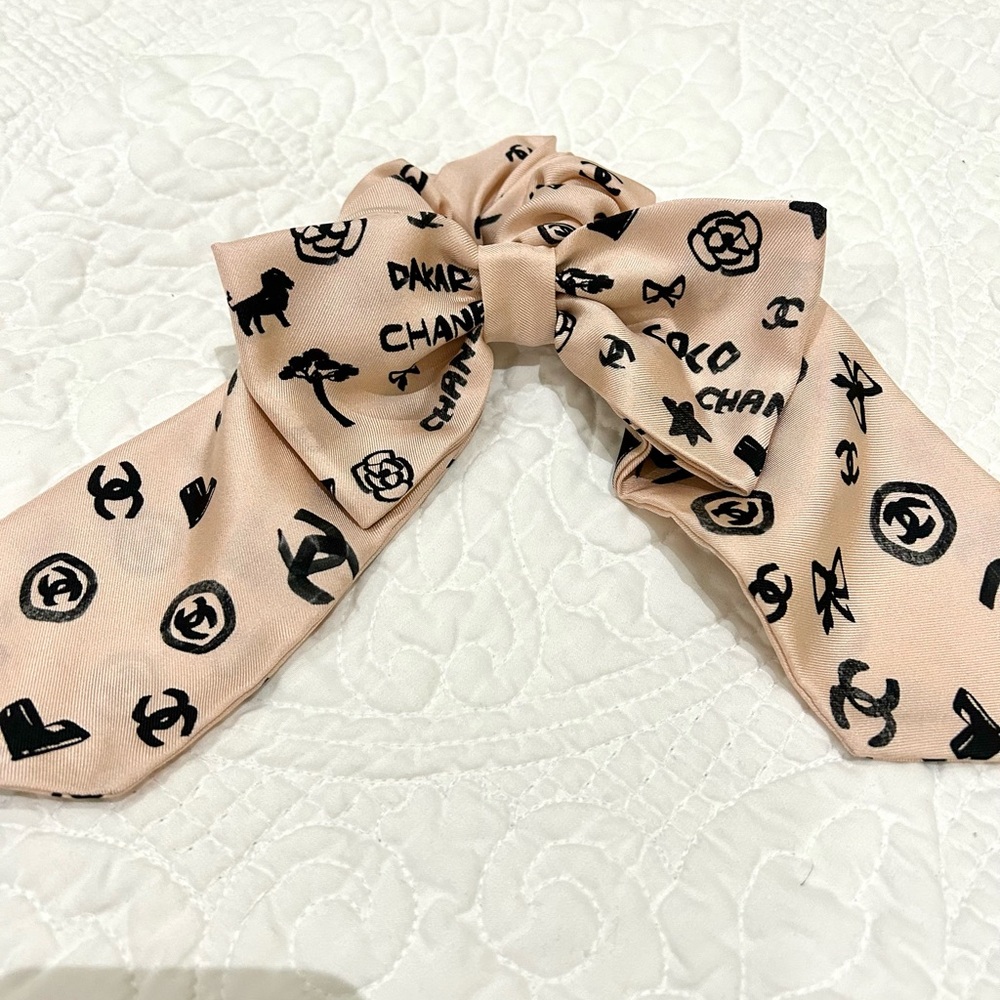 Chanel hair bow